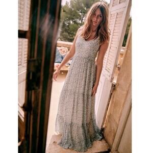 Sezane Phily Dress Blue Floral Women's 36/US 4 Breezy Tiered
